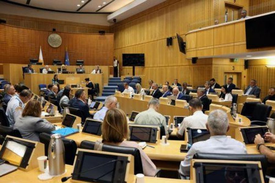 Βουλή: Έκθεση για πολιτικές και θεσμικές ευθύνες για φονική πυρκαγιά Βουλή: Έκθεση για πολιτικές και θεσμικές ευθύνες για φονική πυρκαγιά