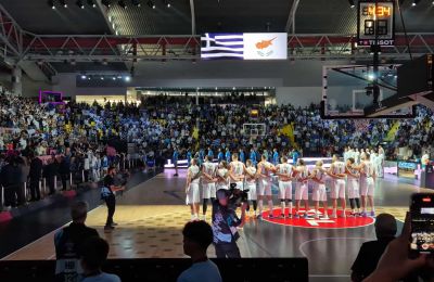 Ιστορική στιγμή: Η ανάκρουση του Εθνικού Ύμνου στο Κύπρος-Ελλάδα! 