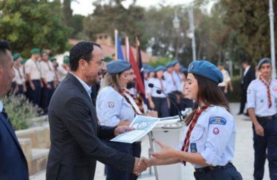 Στην τελετή μνημονεύθηκε ο Χαράλαμπος Νικολαΐδης, καθοδηγητής της πρώτης προσκοπικής ομάδας που λειτούργησε στο Παγκύπριο Γυμνάσιο
