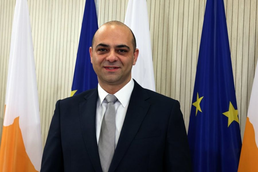 Συναντάται με εργοδοτικές οργανώσεις για ΑΤΑ ο Υπουργός Εργασίας Συναντάται με εργοδοτικές οργανώσεις για ΑΤΑ ο Υπουργός Εργασίας