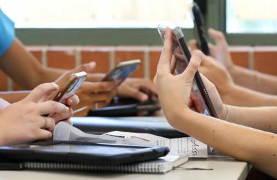Το Ανώτατο Δικαστήριο αποδέχθηκε δύο λόγους ως βάσιμους και έδωσε άδεια για αμφισβήτηση του εντάλματος έρευνας, απορρίπτοντας παράλληλα άλλους έξι ισχυρισμούς που είχαν κατατεθεί