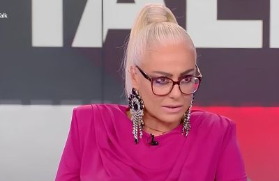 «Ο μισαναπηρισμός σας είναι ο ελέφαντας στο δωμάτιο». Ο ΣΚΑΪ βρίσκεται στο επίκεντρο σφοδρής κριτικής, μόλις λίγες ημέρες μετά την πρεμιέρα της νέας εκπομπής «Power Talk» με την Τατιάνα Στεφανίδου.