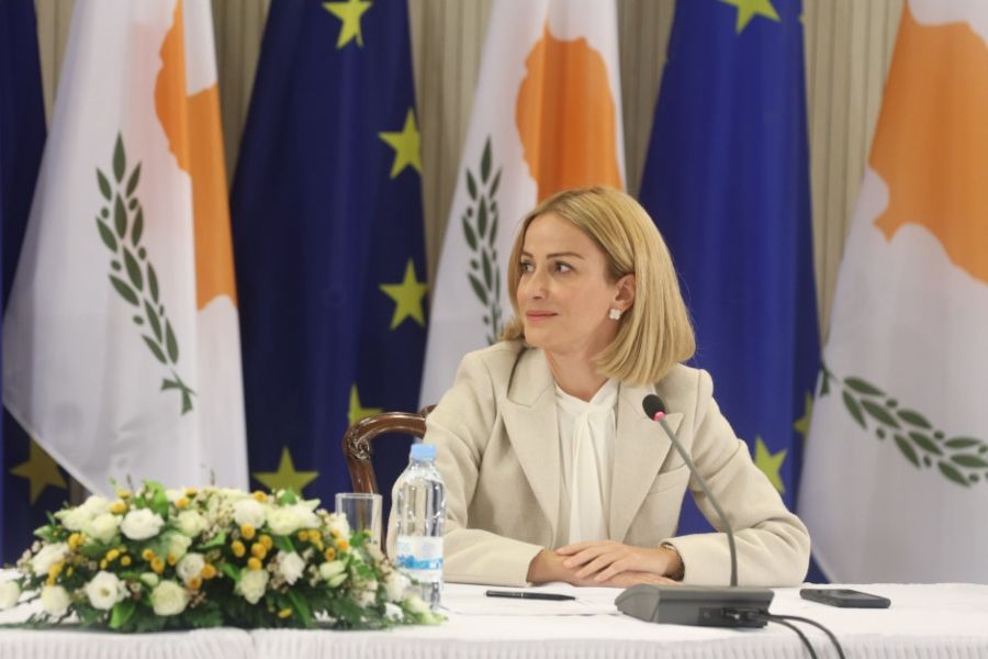 Η Έμιλυ Γιολίτη δεν ξέχασε τι της έγραψε υποψήφιος του ΔΗΣΥ Η Έμιλυ Γιολίτη δεν ξέχασε τι της έγραψε υποψήφιος του ΔΗΣΥ