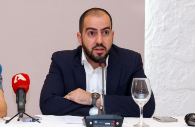 Ανόρθωση: «Πάμε να τη βγάλουμε από τον βάλτο»