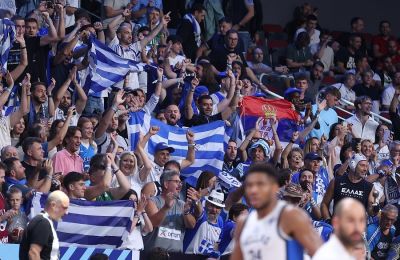 Ελλάδα – Τουρκία: Η μάχη της κερκίδας