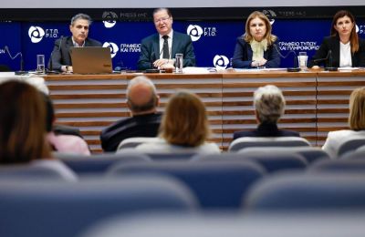 Πρόεδρος Επιτροπής Δημόσιας Υπηρεσίας – Συνέντευξη Τύπου