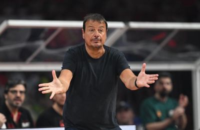 Αταμάν: «Η Ελλάδα πρέπει να επενδύσει στο μπάσκετ»