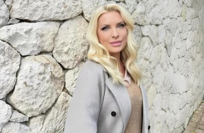 Όλο το διαδίκτυο χειροκροτάει την Ελένη Μενεγάκη για...