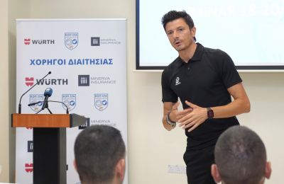 Το μπαλάκι σε Νταμάτο για ξένο VARίστα στο ΑΠΟΕΛ - Απόλλων