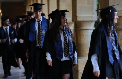The English School: 125 χρόνια δημιουργίας ηγετών