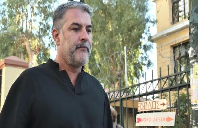 Σύμφωνα με τον νέο Κώδικα Οδικής Κυκλοφορίας, ο ηθοποιός θα βρεθεί αντιμέτωπος όχι μόνο με την αφαίρεση της άδειας οδήγησης για τουλάχιστον έναν μήνα, αλλά και με χρηματικό πρόστιμο ύψους...
