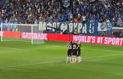 4-0 στο 35' αλλά... χειροκρότημα (vid)