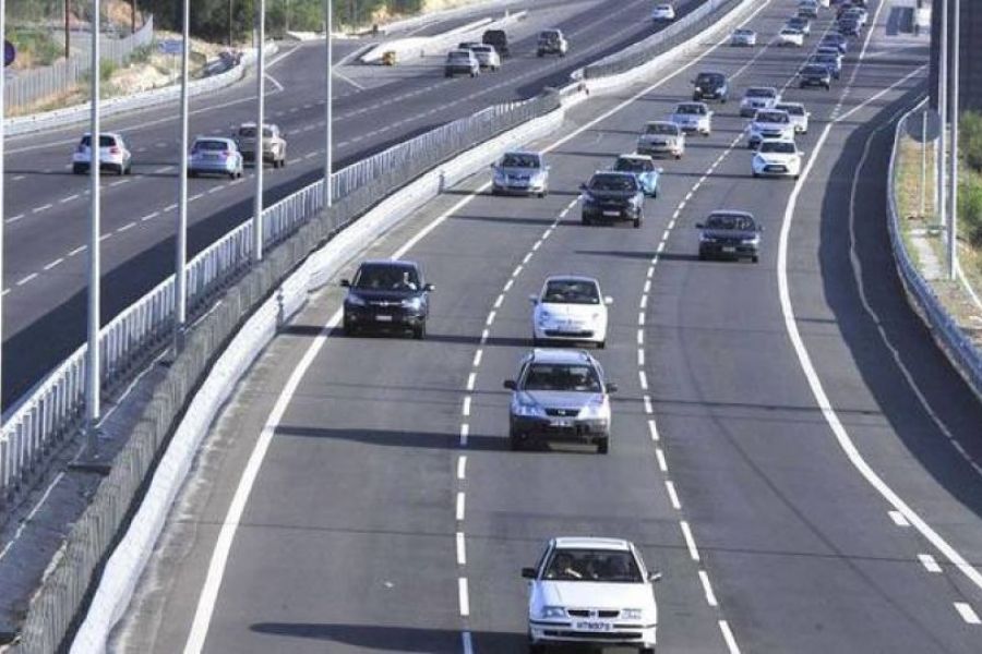 Οδηγοί προσοχή: Κλειστή η δεξιά λωρίδα στον δρόμο Λευκωσίας