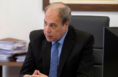 Η Αρχή μελέτησε το πόρισμα που αφορά εισφορές που δόθηκαν στον ΔΗΣΥ από πολιτογραφηθέντες και ετοιμάζει ανακοινώσεις