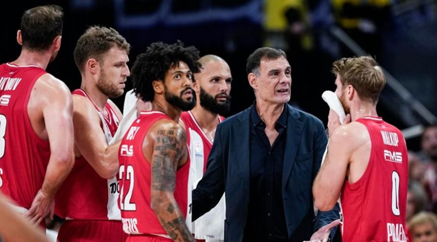 Tαλαιπωρία στην επιστροφή του Ολυμπιακού από Μαδρίτη