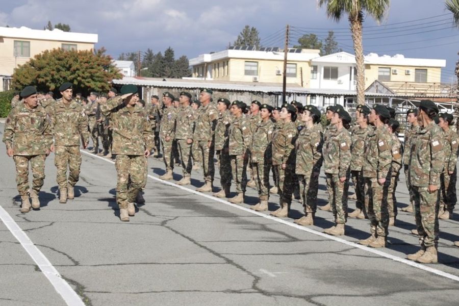 Πρώτη ενδιαφερόμενη για εθελοντική θητεία στην Εθνική Φρουρά