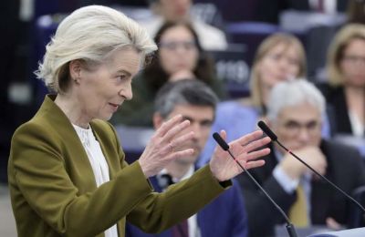 Φον ντερ Λάιεν: Ενθαρρυντική η τοποθέτηση Χαμάς 