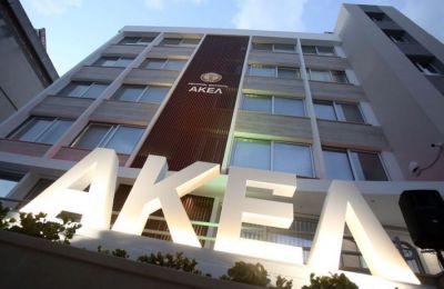 Το κόμμα της Αριστεράς ανταπέδωσε τα πυρά περί προεκλογικής εκστρατείας 