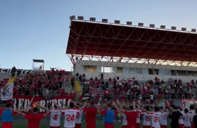 Νέα νίκη και «χώμα που περπάτησα» (vid)
