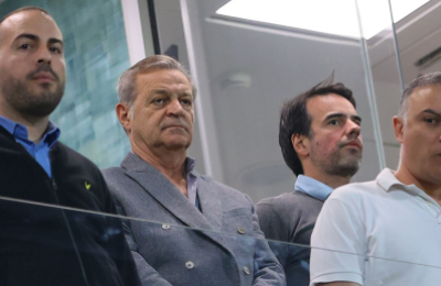 Πρόδρομος με Αλμέιδα