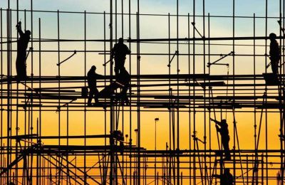 Η «Αγία Τριάδα» των εργολάβων που πήραν τα μεγάλα δημόσια έργα