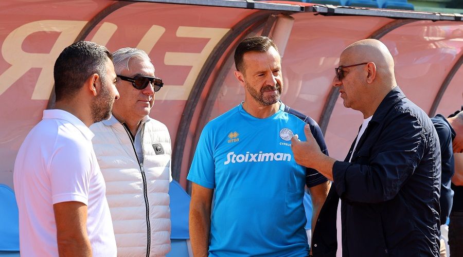 Ξένος τεχνικός διευθυντής για τις μικρές Εθνικές και Κύπριοι βασικοί