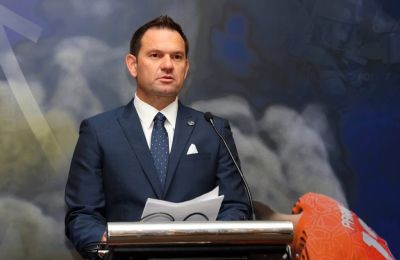 Αδειοδότηση αν κρεμάσεις... κινητό από σπάγκο