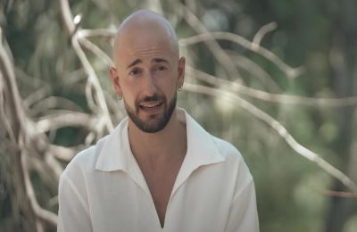 Ο Πελετιέ καταγγέλλει