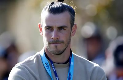  Μπέιλ: «Φοβόμουν μην χρεοκοπήσω»