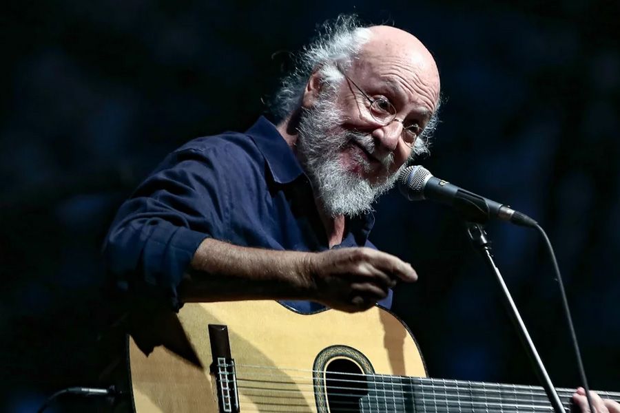 Η διαδρομή του «Νιόνιου» και οι συνεργασίες που έγραψαν ιστορία Η διαδρομή του «Νιόνιου» και οι συνεργασίες που έγραψαν ιστορία