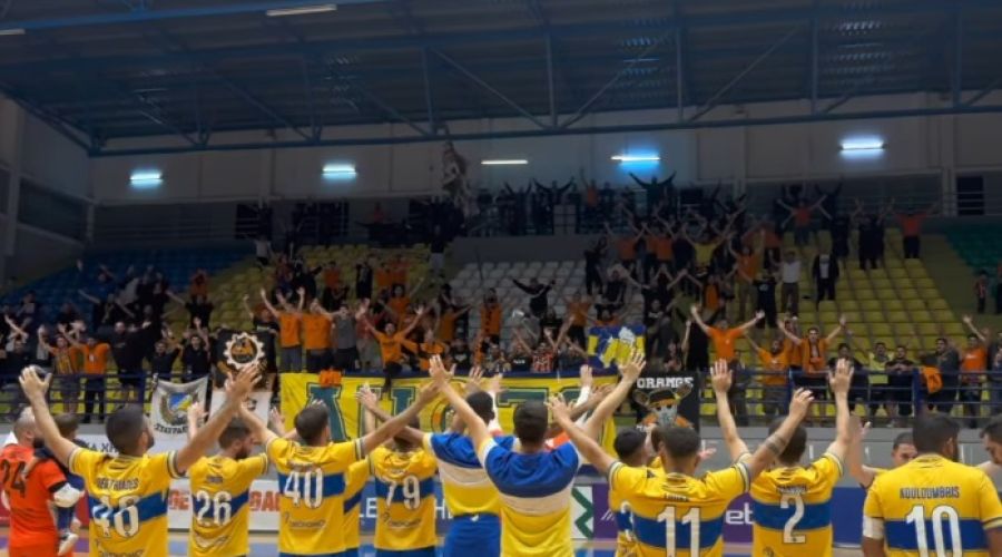 «Λύγισε» την ΑΕΚ ο ΑΠΟΕΛ (vid)