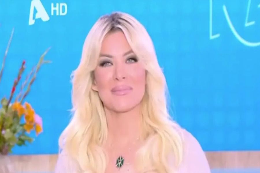 Η Κατερίνα Καινούργιου το αποκάλυψε στον αέρα Η Κατερίνα Καινούργιου το αποκάλυψε στον αέρα