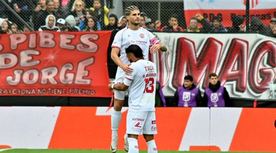 Υποψήφιο για το βραβείο «Πούσκας» (vid)