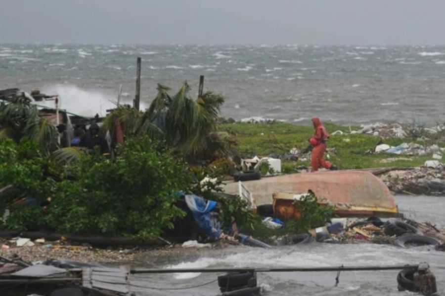 Ο τυφώνας Μελίσσα πλησιάζει την Κούβα