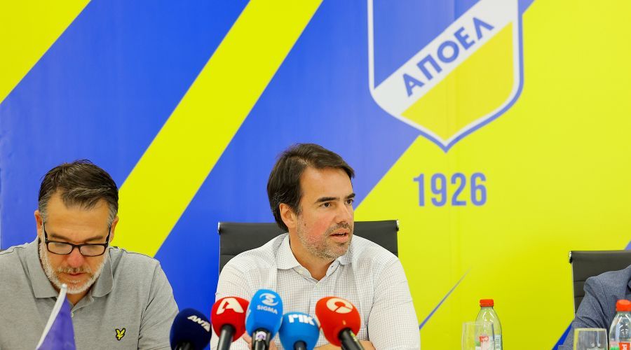 ΑΠΟΕΛ: Στη Βραζιλία για ξεκαθάρισμα ο Αλμέιδα