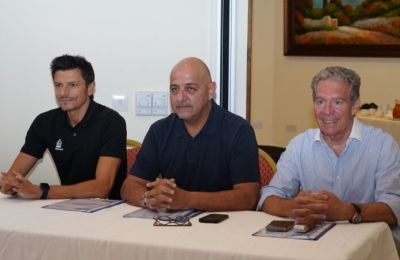 Γιατί τόση επιμονή με τους Κύπριους; 