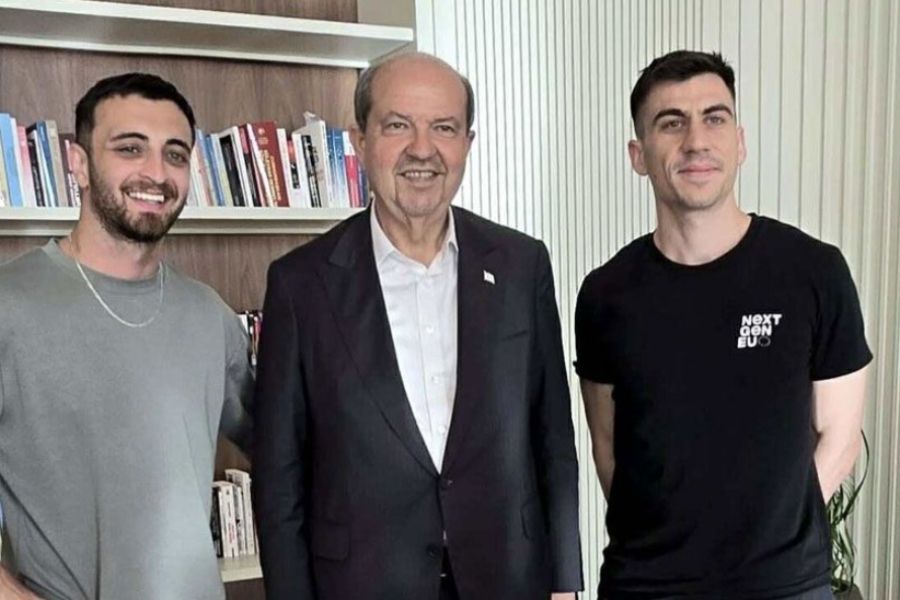 Ο Φειδίας πιστεύει ότι ίσως να έπαιξε ρόλο στην ήττα του Τατάρ Ο Φειδίας πιστεύει ότι ίσως να έπαιξε ρόλο στην ήττα του Τατάρ