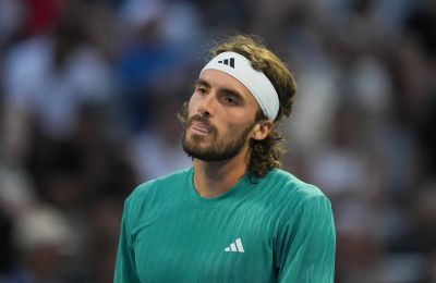 Δεν θα αγωνιστεί στο τουρνουά της Αθήνας ο Τσιτσιπάς