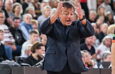 Αταμάν: «Θα δούμε για σέντερ, δεν είναι η ώρα να μιλήσουμε»