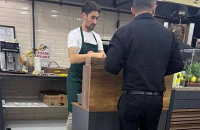 Από το Champions League σε… σουβλατζίδικο