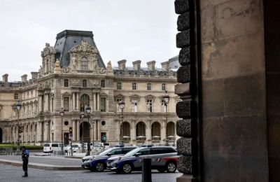 Ληστεία στο Λούβρο