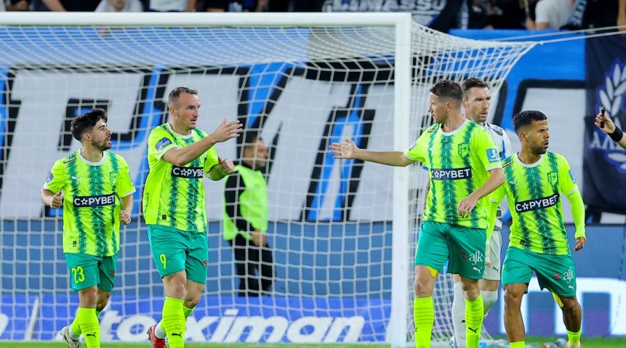 Ματσάρα στη Λεμεσό, διπλάρα η ΑΕΚ