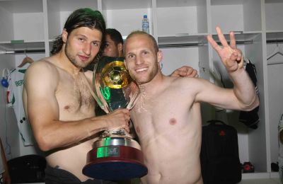 Ακόμα... Ομονοιάτης