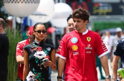 Λεκλέρ: Ετοιμάζεται να ντυθεί γαμπρός (pics)