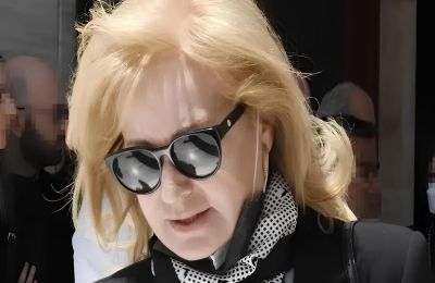 «Αν κάτι μαλακώνει τούτο τον πόνο, είναι η σκέψη ότι θα ανταμώσεις τα εγγόνια σου» γράφει η Αγγελική Νικολούλη