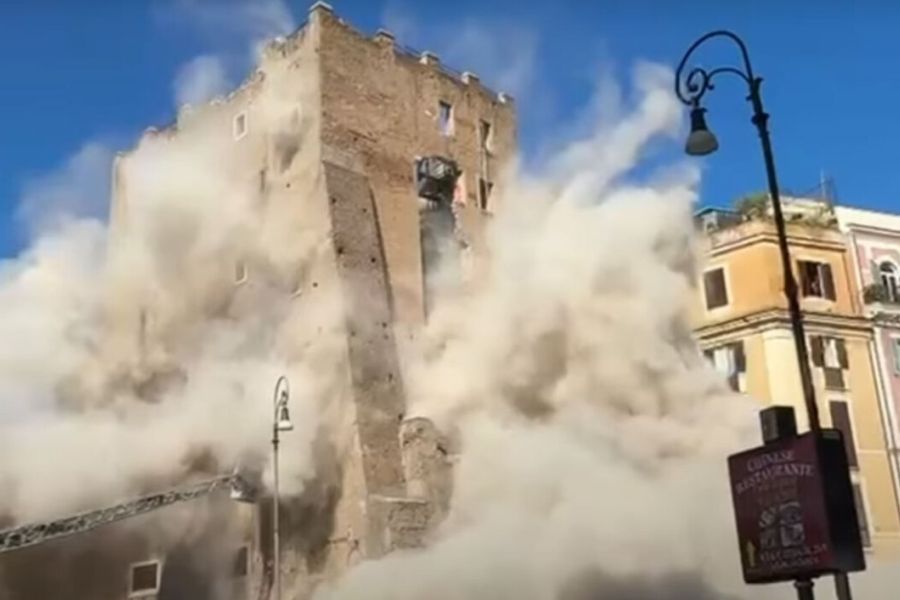 Μερική κατάρρευση πύργου στην καρδιά της Ρώμης (ΒΙΝΤΕΟ)