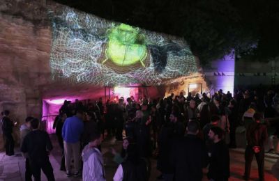 Έρχεται η εικαστική εκδήλωση «Awareness 2025: Unselfing»