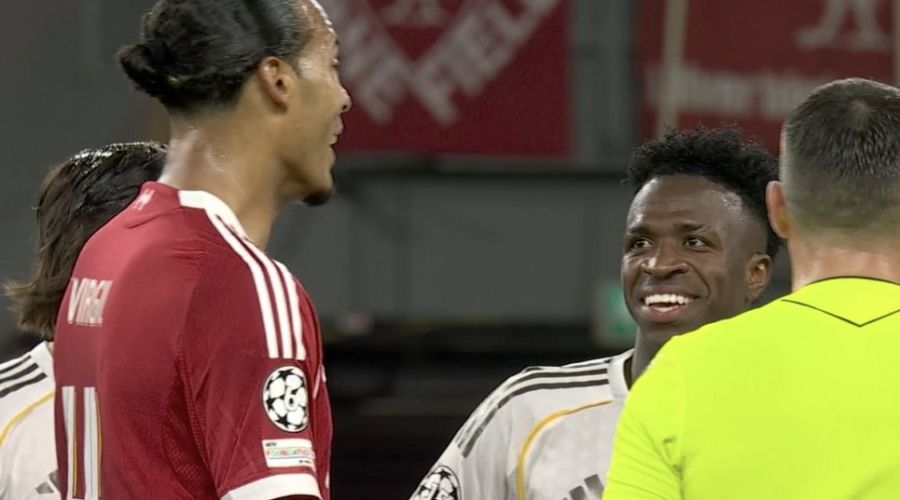 Έβαλαν τα γέλια Βινίσιους και Φαν Ντάικ όταν κατάλαβαν τι συνέβαινε!