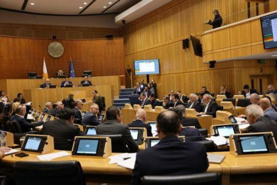 Με εντάσεις ψηφίστηκε ο νόμος για Κέντρα Αποθεραπείας- Αποκατάστασης