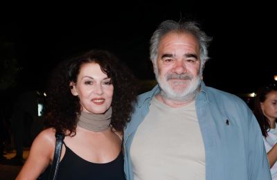 Η Δήμητρα Παπαδήμα δεν μασά τα λόγια της και εξηγεί με τον πιο αστείο τρόπο γιατί προτιμά να κοιμάται… μόνη της